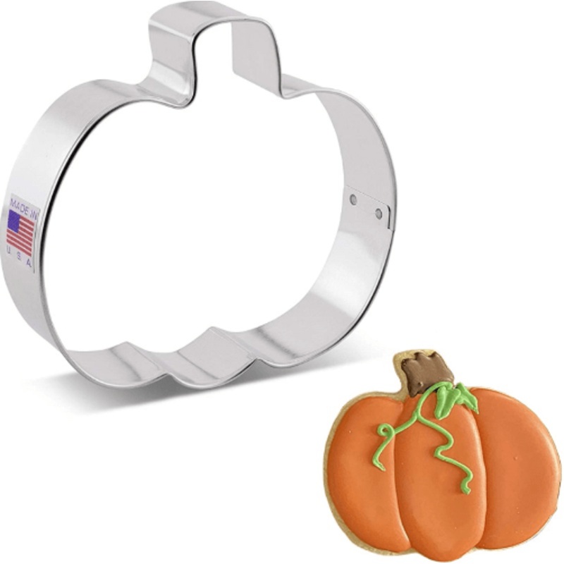 Ann Clark 4" Pumpkin Cookie Cutter