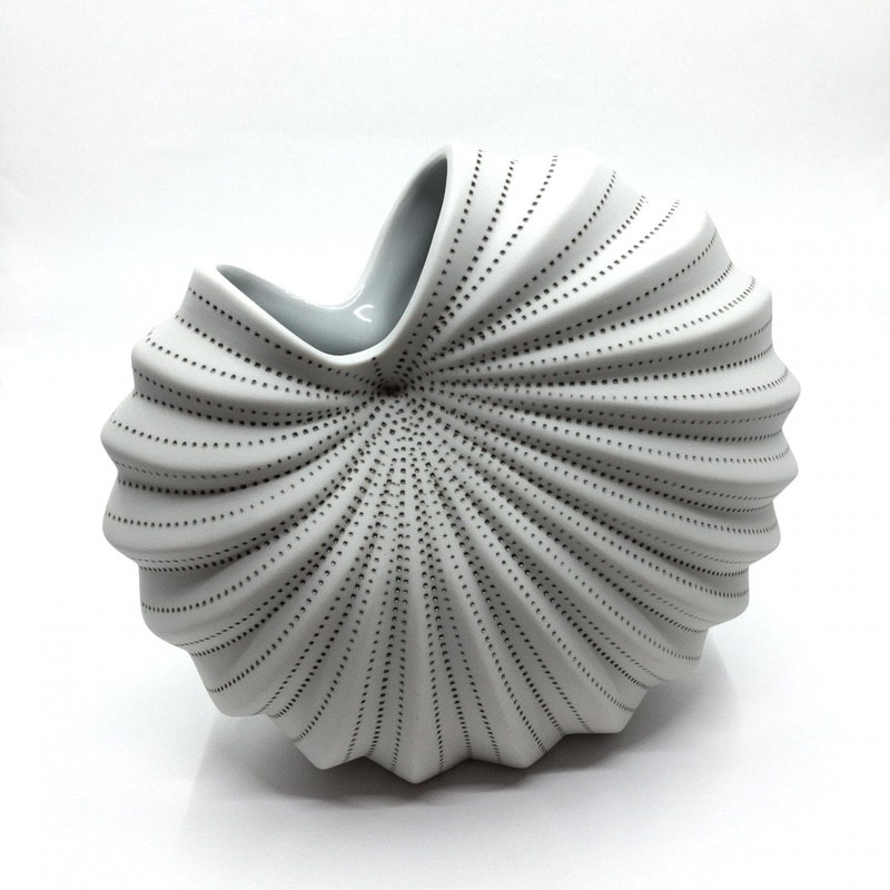 Art Floral Palm Vase
