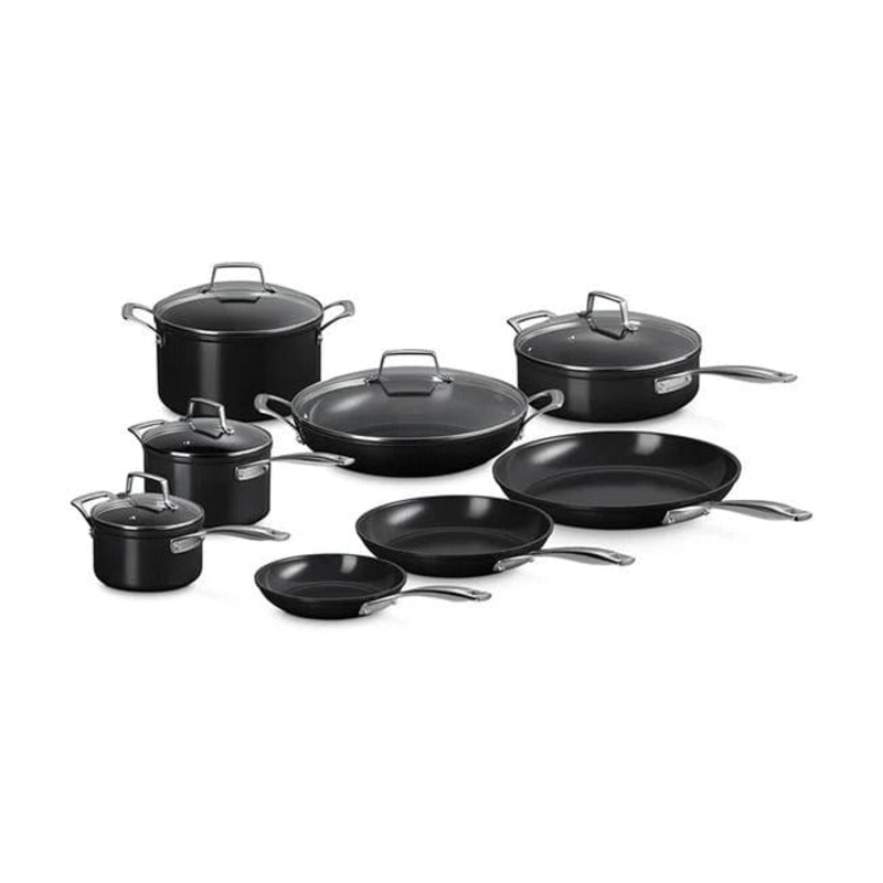 Le Creuset Essential Non-stick Ceramic 13-Piece Cookware Set