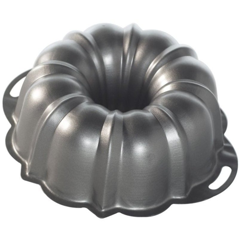 Nordic Ware 12-Cup Bundt Pan