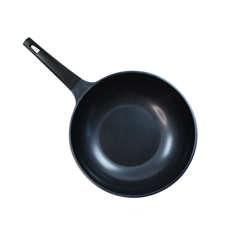 Evaco/Cast Non-Stick Ceramic Stir-Fry Pan, 12"