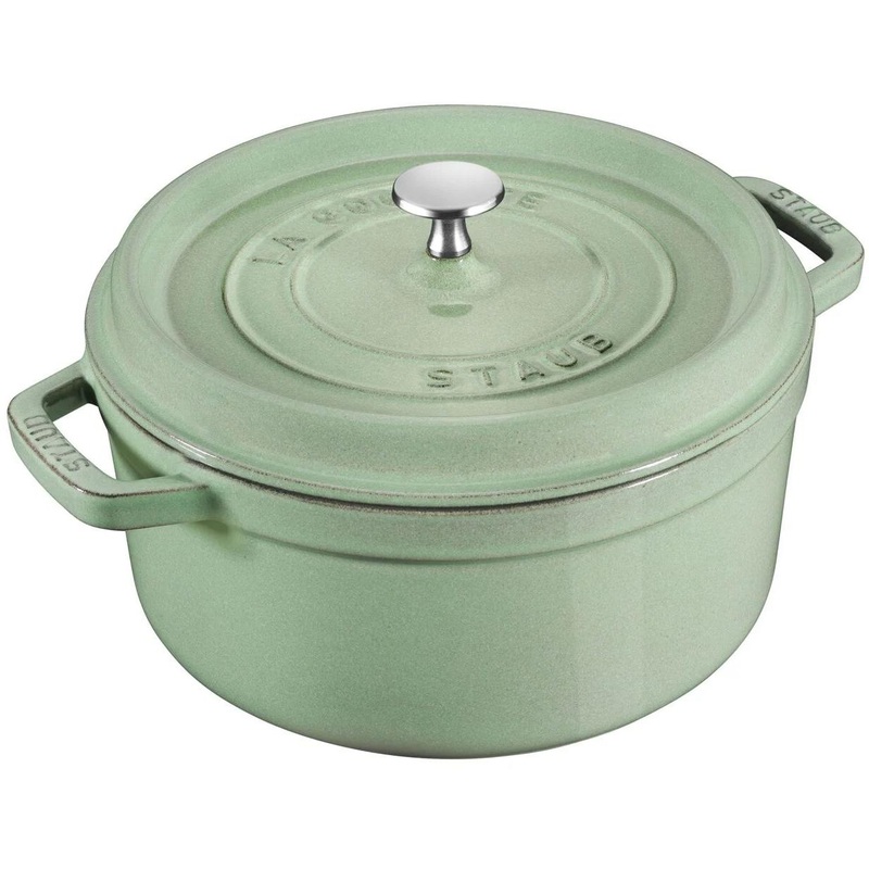 Staub 5.25L Cast Iron Round Cocotte 40508-706
